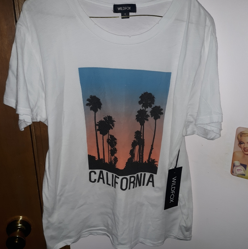 NWT Wildfox California scene tee shirt